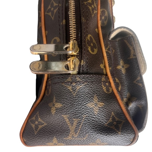 Louis Vuitton Monogram Manhattan PM - Picture 6 of 15